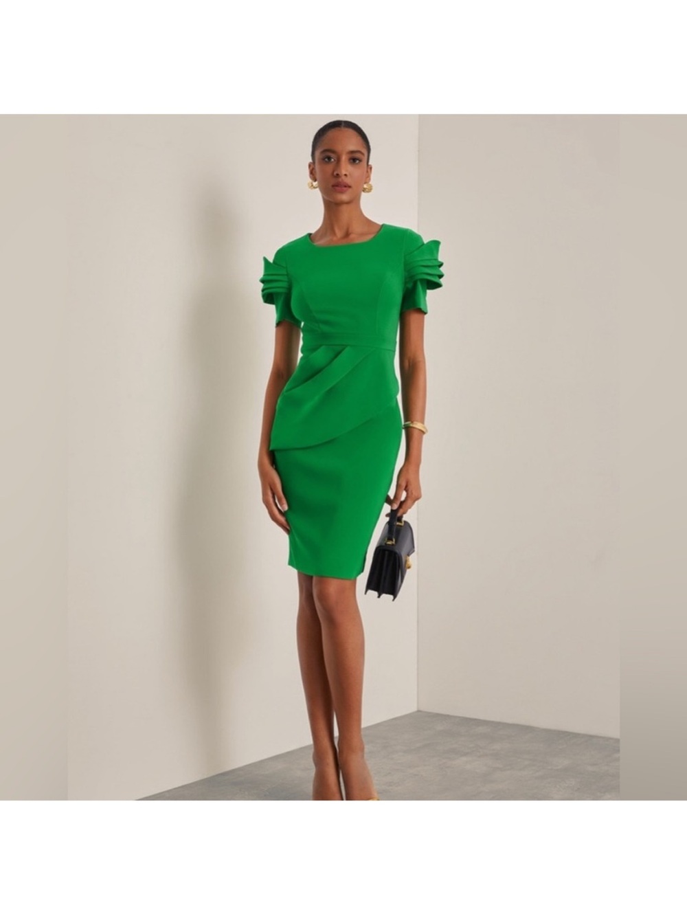 Fehaute NWT Green Short Sleeve Pleated Cocktail Dress